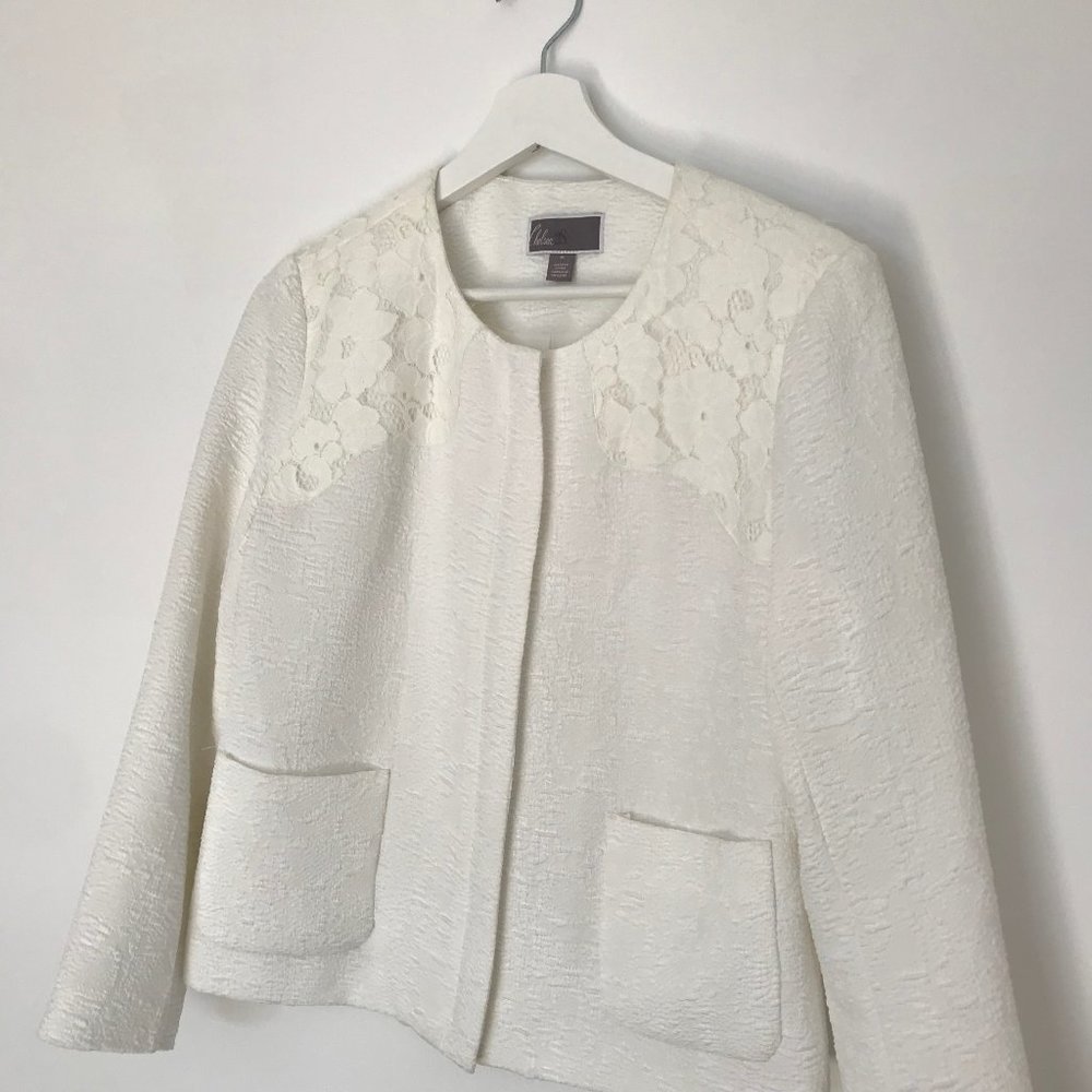 Chelsea 28 White Zip Up Jacket
